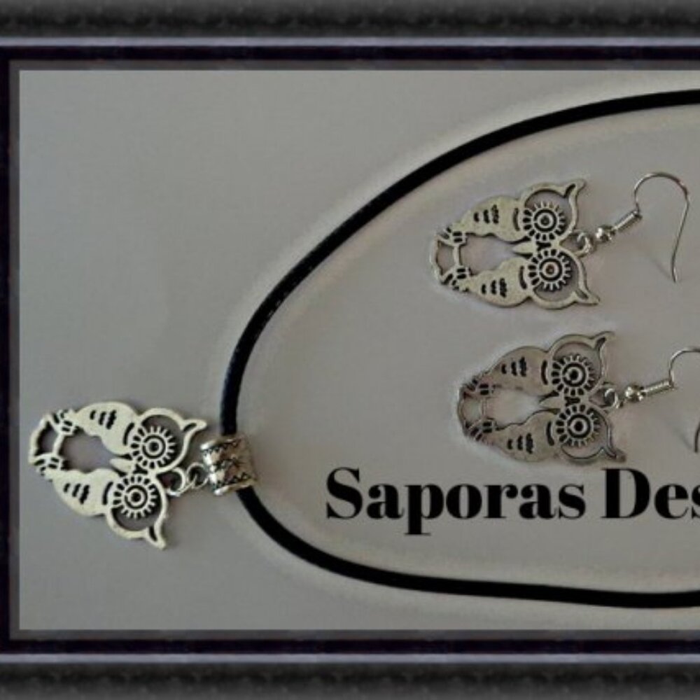 Silver Tone Owl Design Dangle Earring & Necklace Jewelry Set